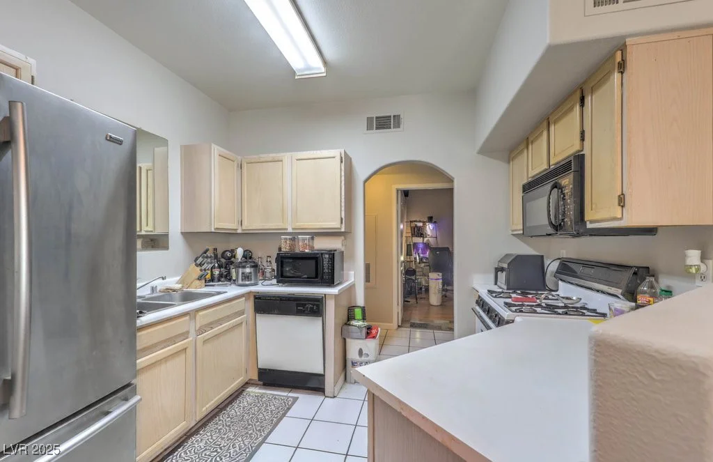 5525 Flamingo, Las Vegas, NV 89103