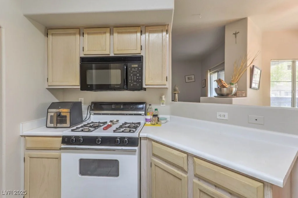 5525 Flamingo, Las Vegas, NV 89103