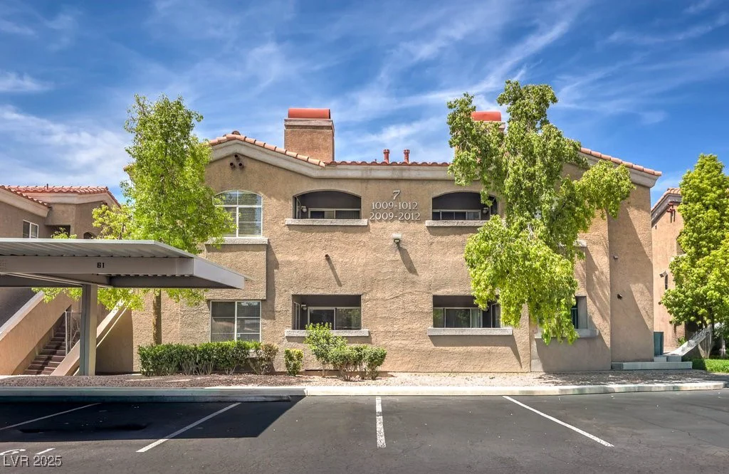 5525 Flamingo, Las Vegas, NV 89103