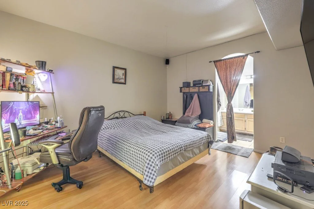5525 Flamingo, Las Vegas, NV 89103