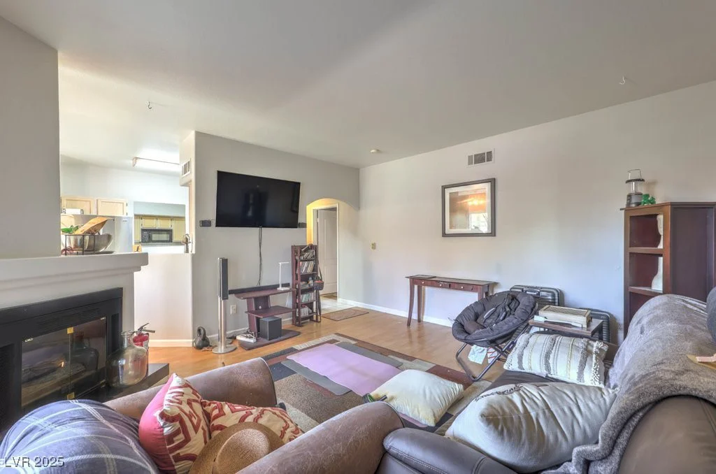 5525 Flamingo, Las Vegas, NV 89103