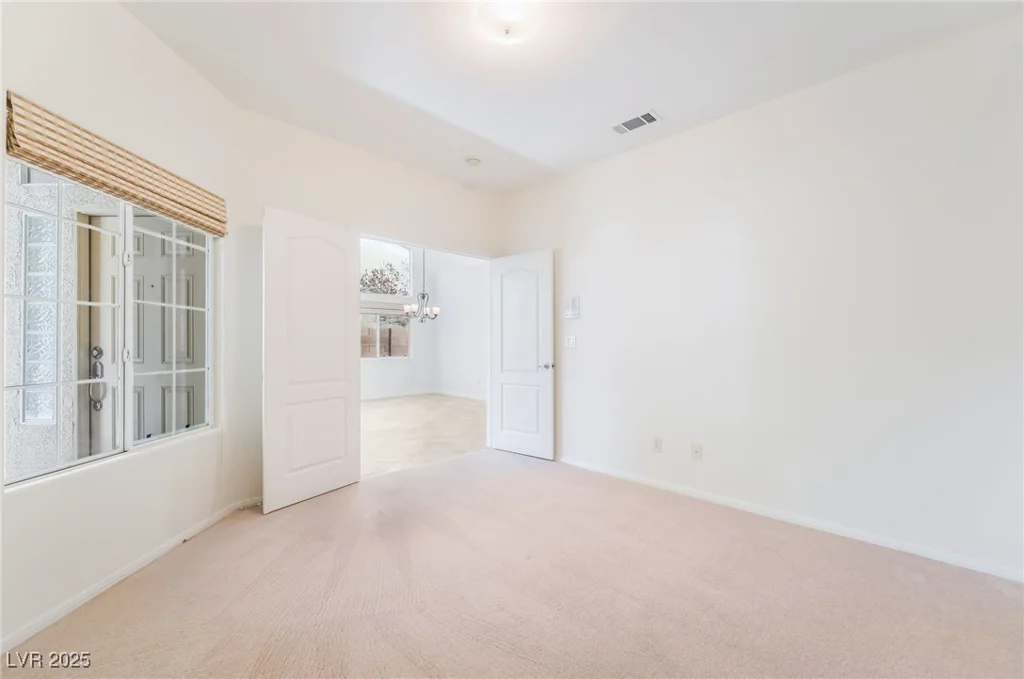5823 Lazy Days, Las Vegas, NV 89141