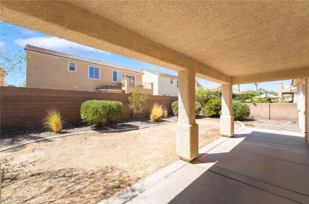 5823 Lazy Days, Las Vegas, NV 89141