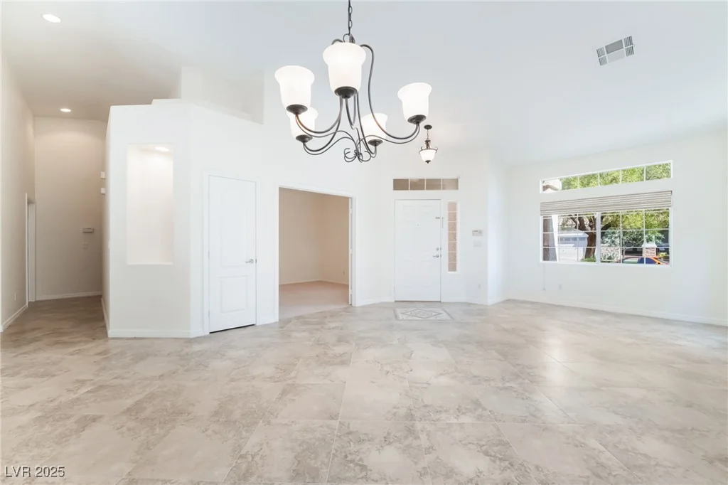 5823 Lazy Days, Las Vegas, NV 89141