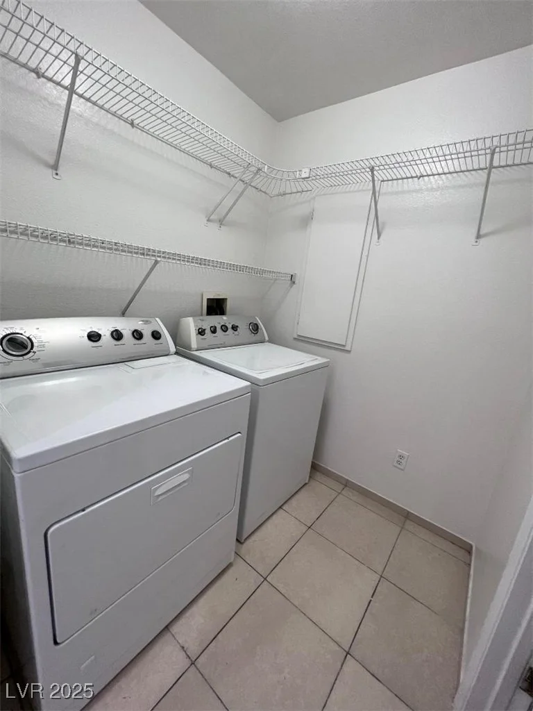 2001 Aspen Dancer, Las Vegas, NV 89108