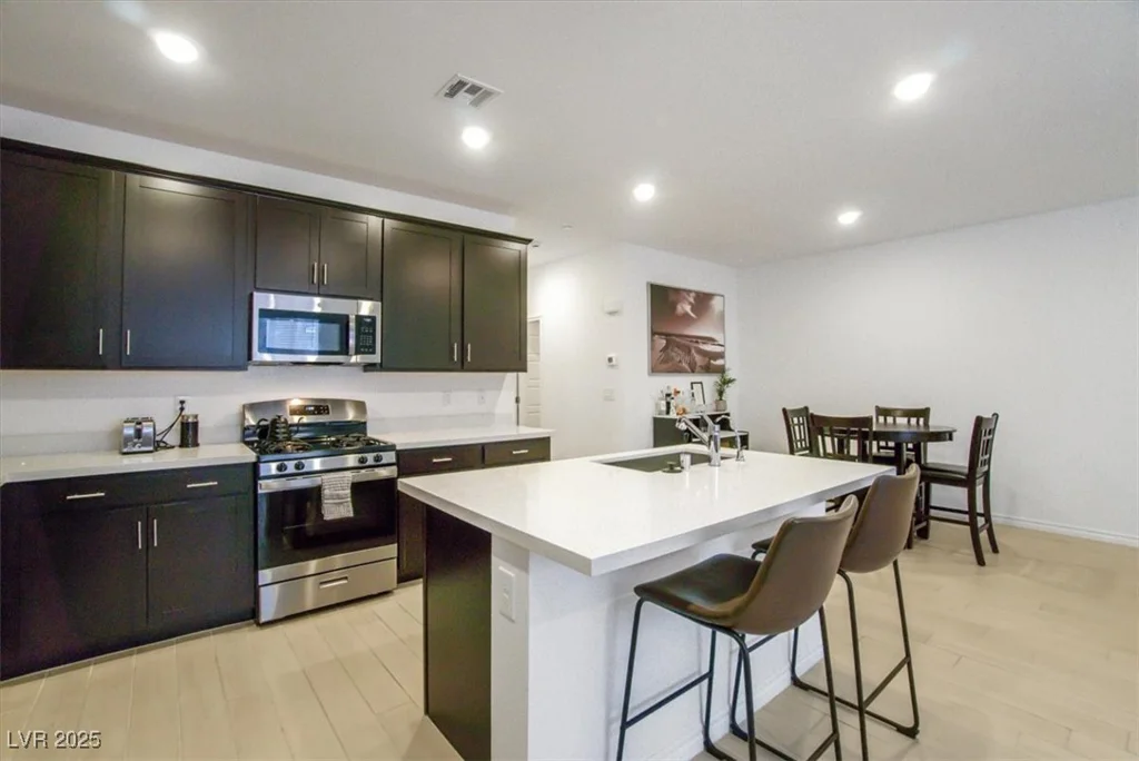 1529 Eva Crossing, Henderson, NV 89002