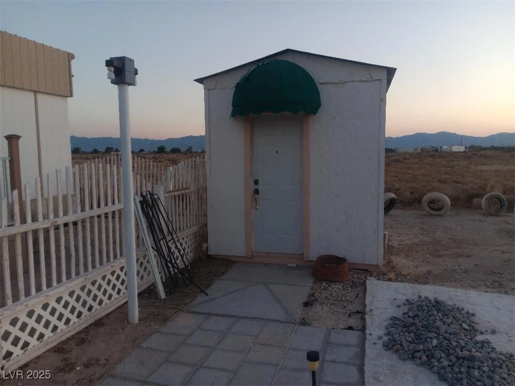 741 Buckhorn, Pahrump, NV 89060
