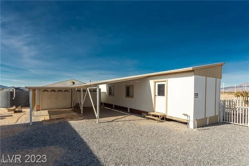 741 Buckhorn, Pahrump, NV 89060