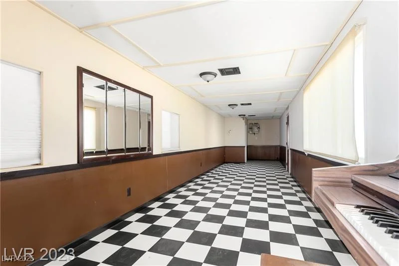 741 Buckhorn, Pahrump, NV 89060