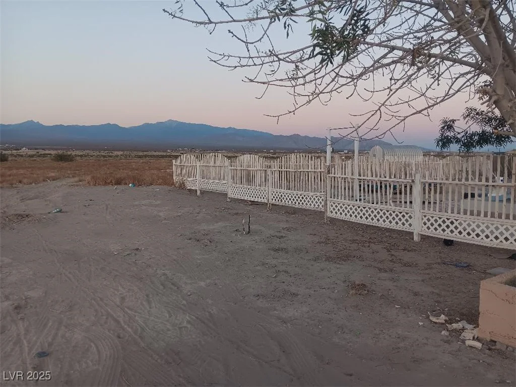 741 Buckhorn, Pahrump, NV 89060