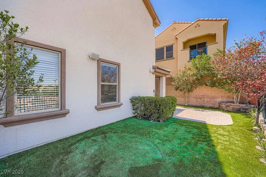 1787 Solvang Mill, Las Vegas, NV 89135