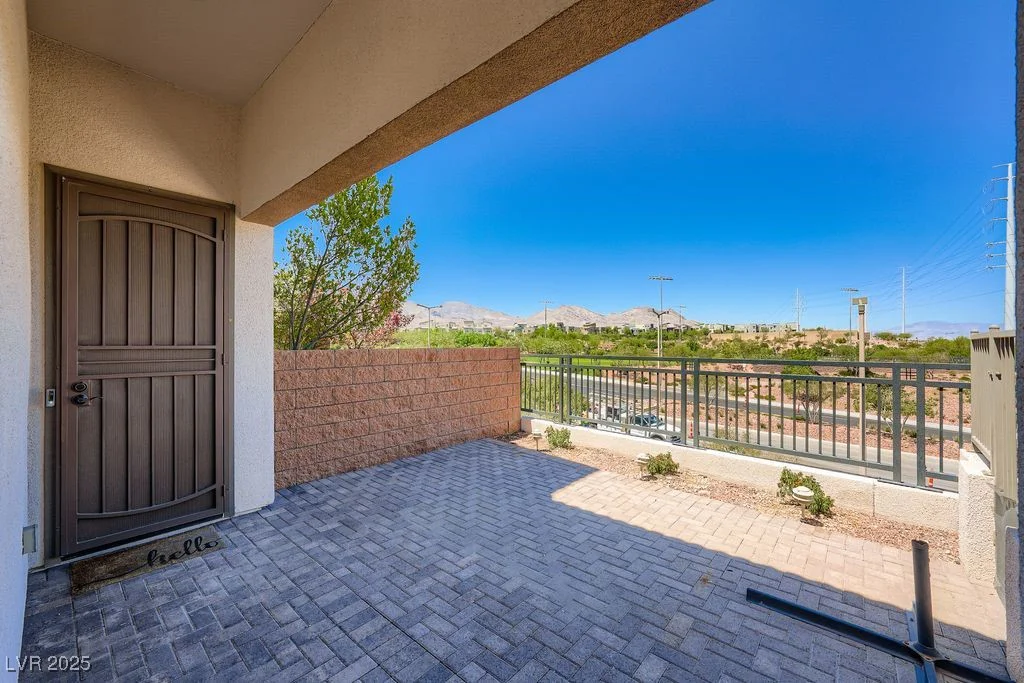 1787 Solvang Mill, Las Vegas, NV 89135