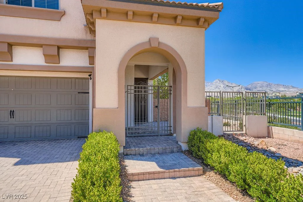 1787 Solvang Mill, Las Vegas, NV 89135