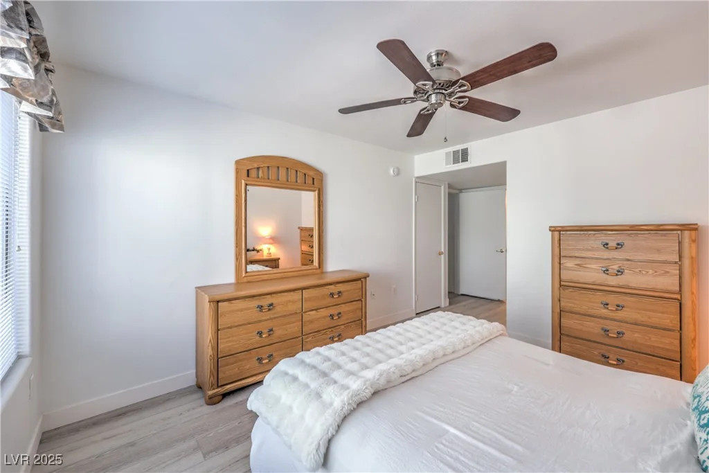 5710 Tropicana, Las Vegas, NV 89122