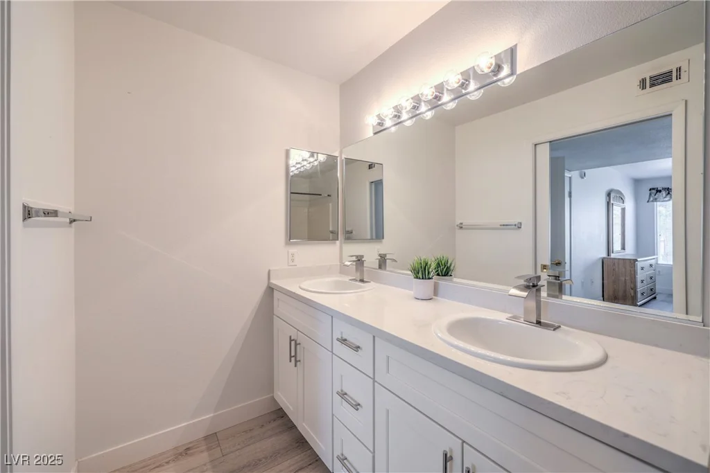 5710 Tropicana, Las Vegas, NV 89122