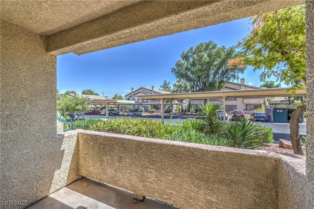5710 Tropicana, Las Vegas, NV 89122