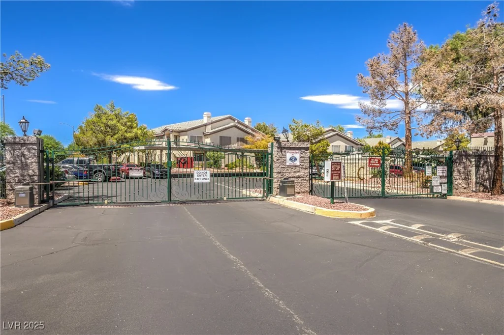 5710 Tropicana, Las Vegas, NV 89122