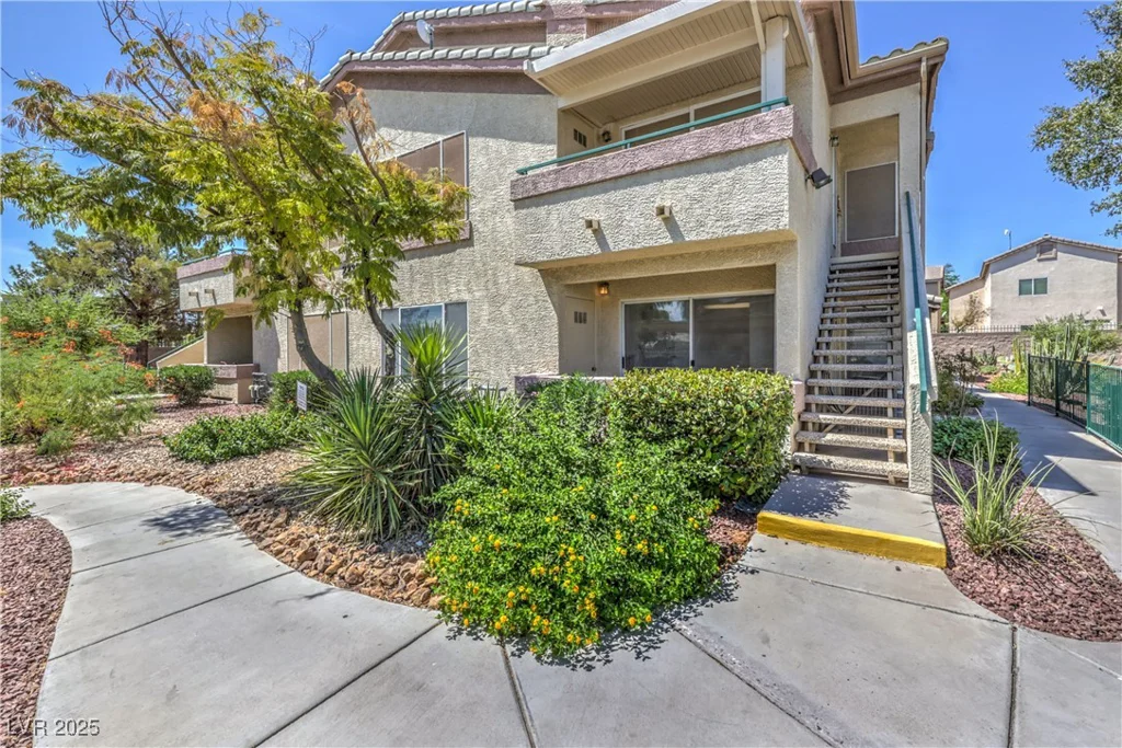 5710 Tropicana, Las Vegas, NV 89122