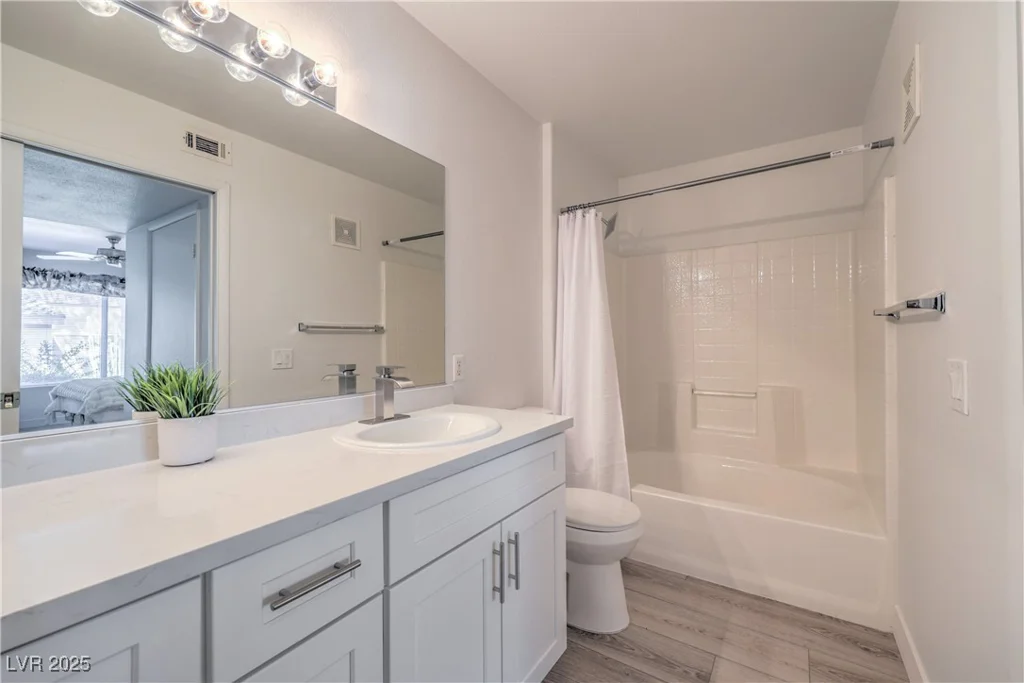 5710 Tropicana, Las Vegas, NV 89122
