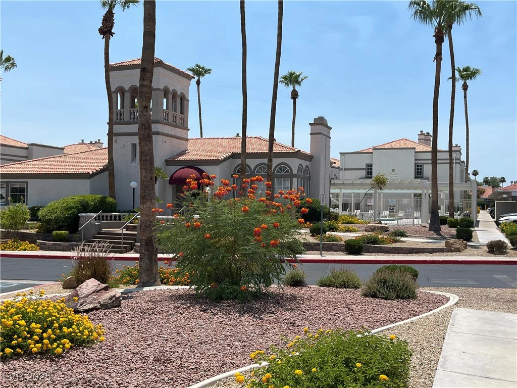 3125 Buffalo, Las Vegas, NV 89128