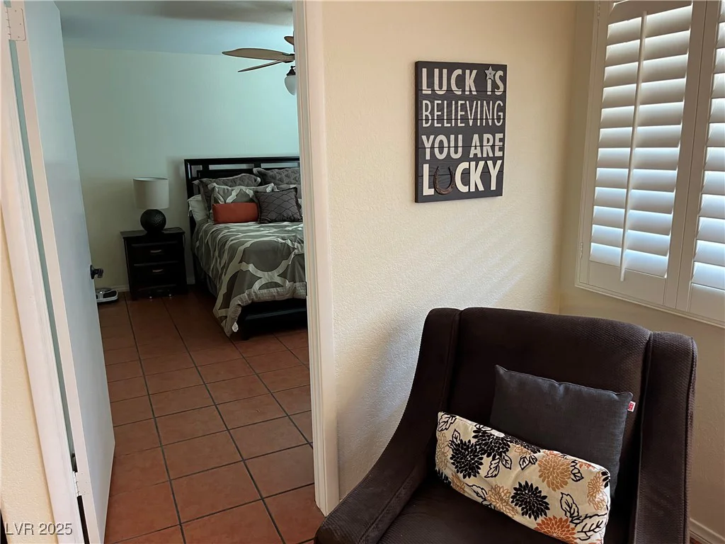 3125 Buffalo, Las Vegas, NV 89128