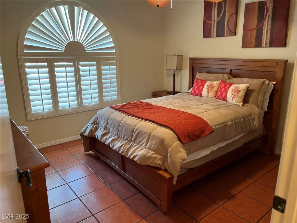 3125 Buffalo, Las Vegas, NV 89128