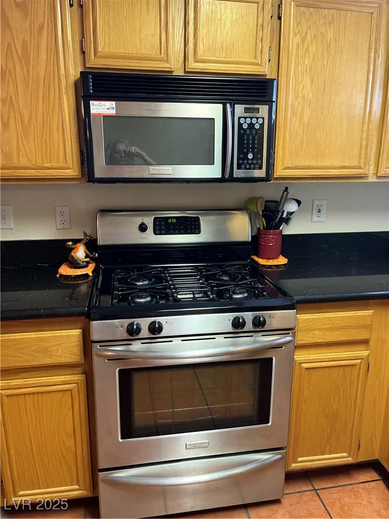3125 Buffalo, Las Vegas, NV 89128