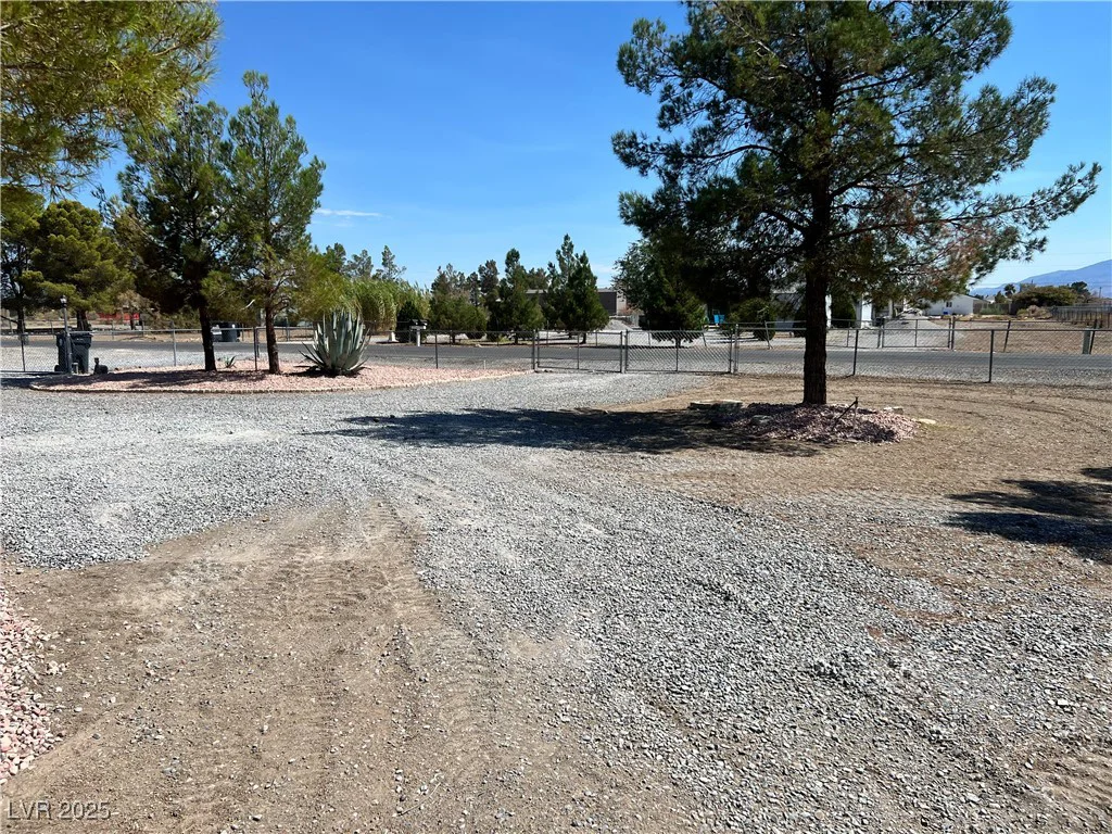 1270 Gold Dust, Pahrump, NV 89048