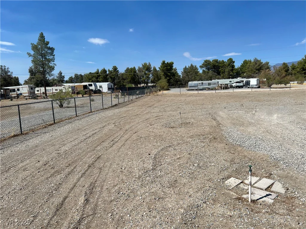 1270 Gold Dust, Pahrump, NV 89048