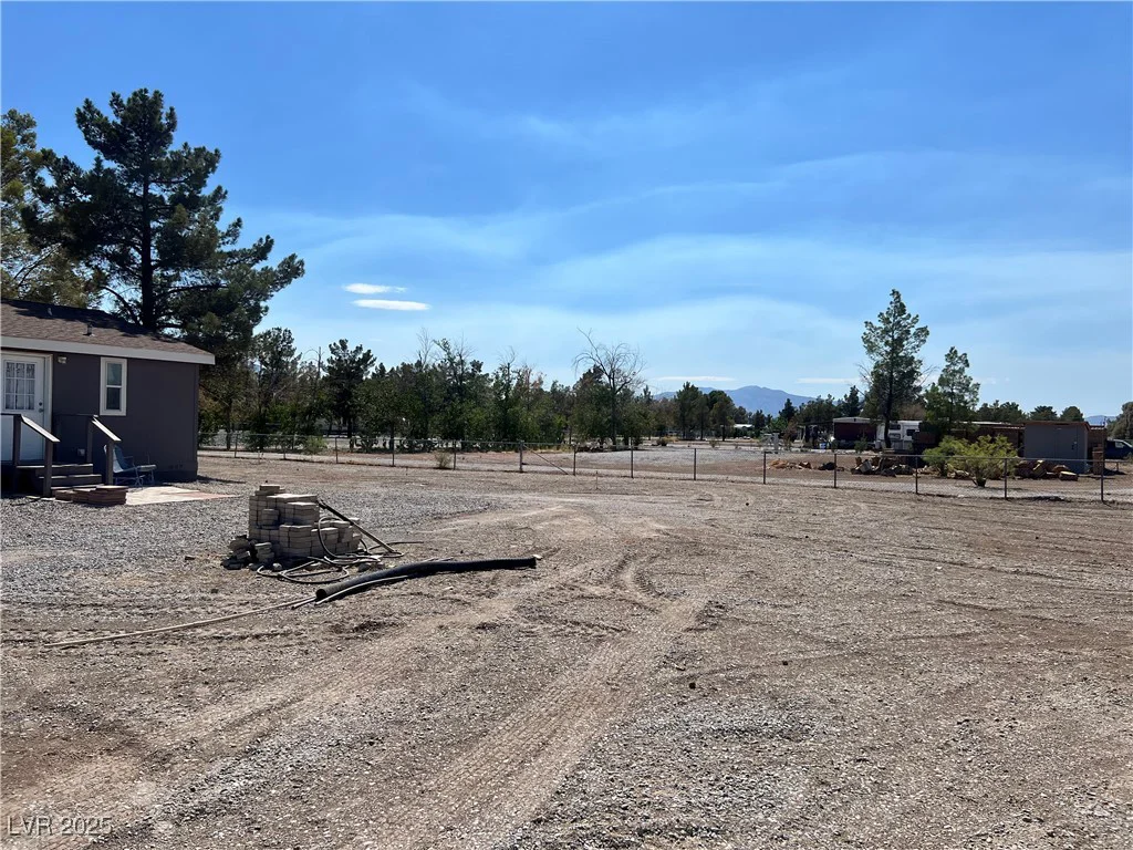 1270 Gold Dust, Pahrump, NV 89048