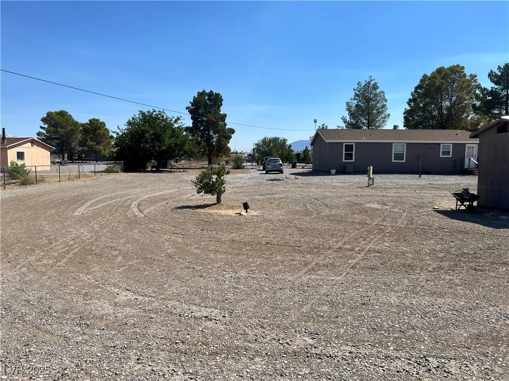 1270 Gold Dust, Pahrump, NV 89048