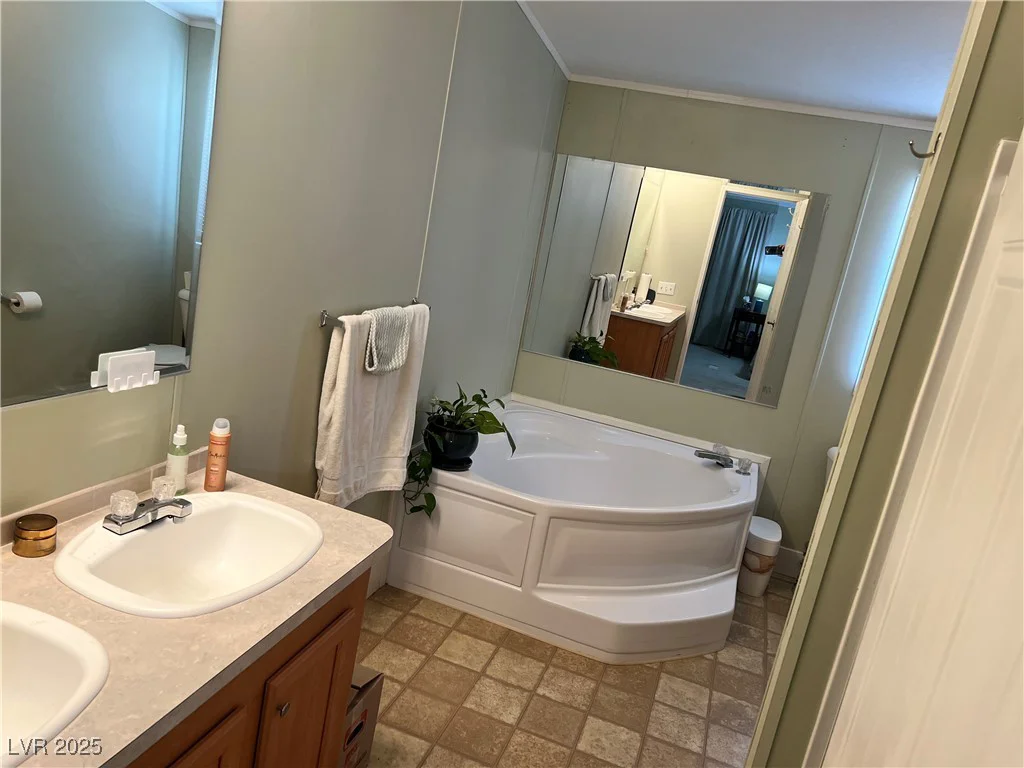 1270 Gold Dust, Pahrump, NV 89048