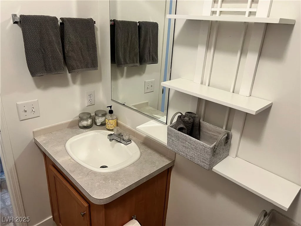 1270 Gold Dust, Pahrump, NV 89048