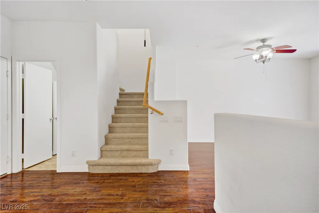 611 White Shark, North Las Vegas, NV 89084