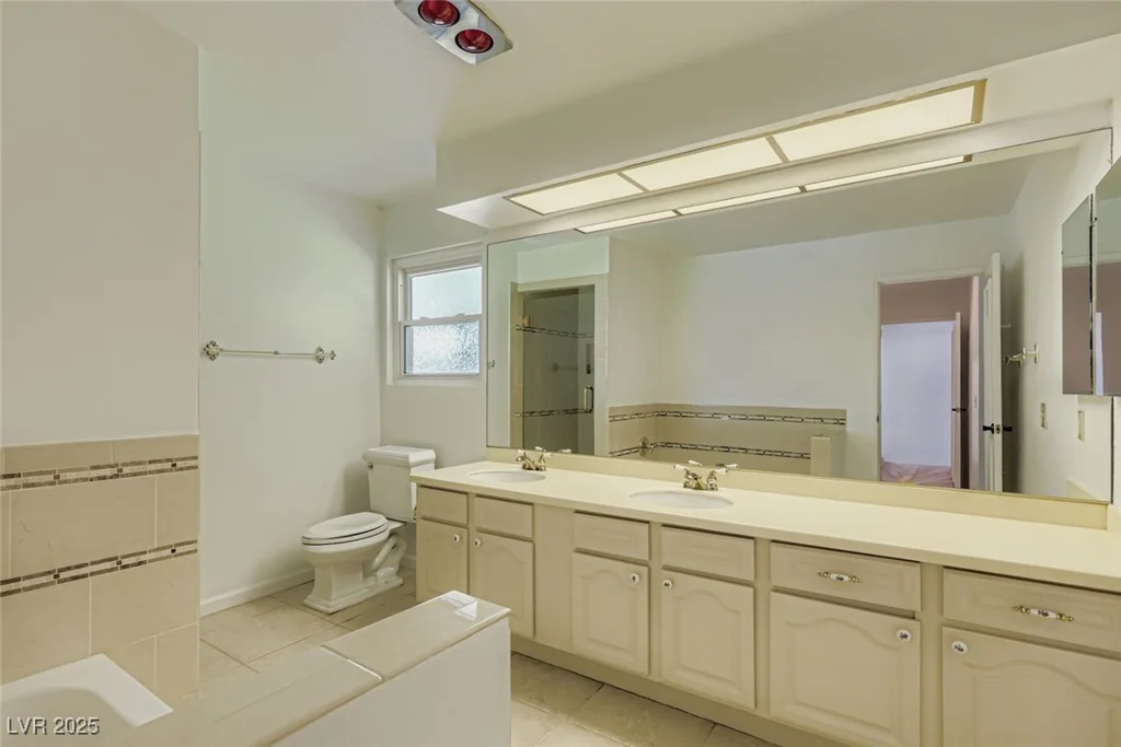 1543 Berendo, Las Vegas, NV 89123