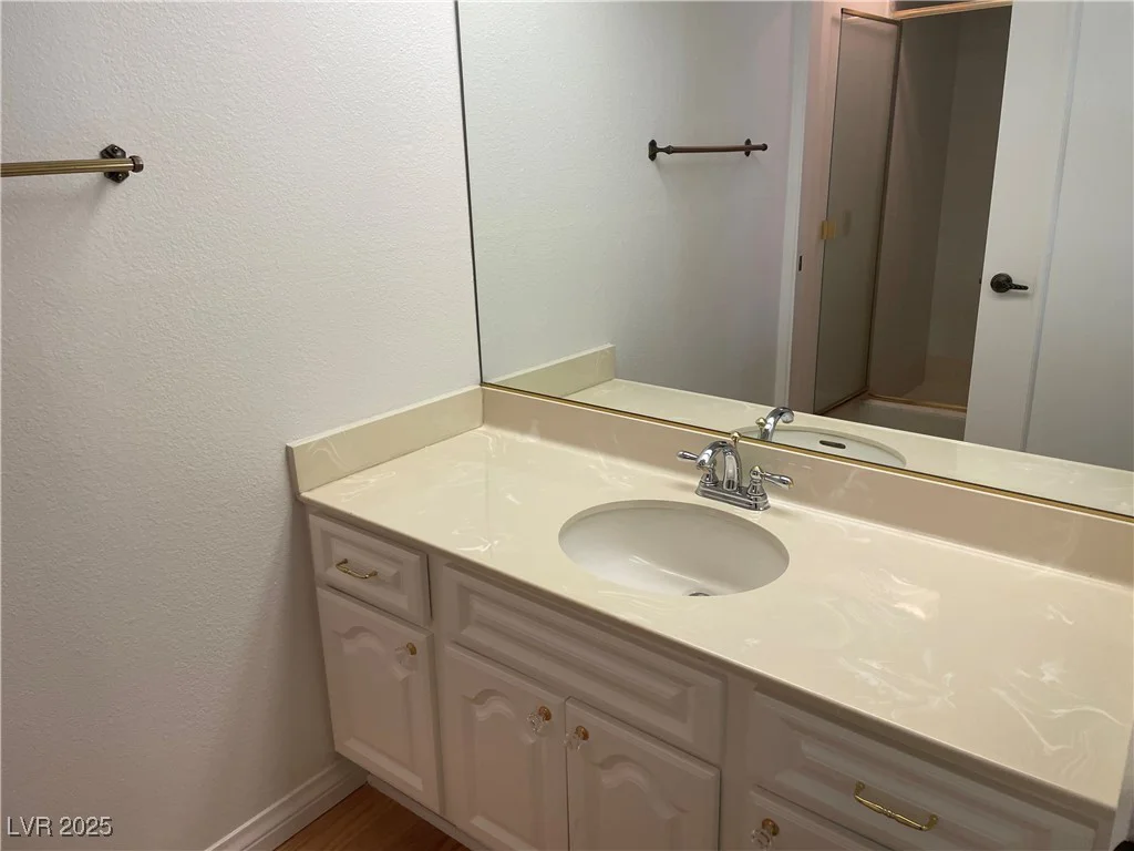1543 Berendo, Las Vegas, NV 89123