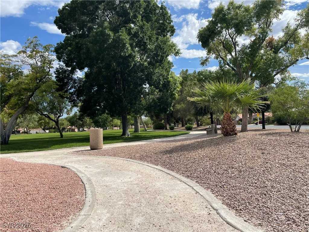 1543 Berendo, Las Vegas, NV 89123