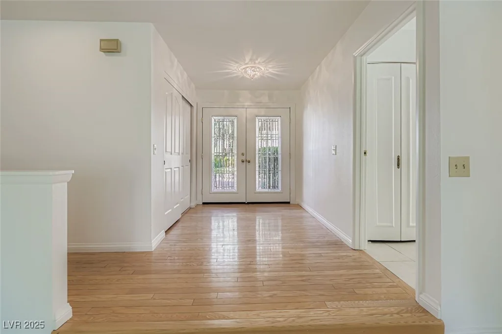 1543 Berendo, Las Vegas, NV 89123