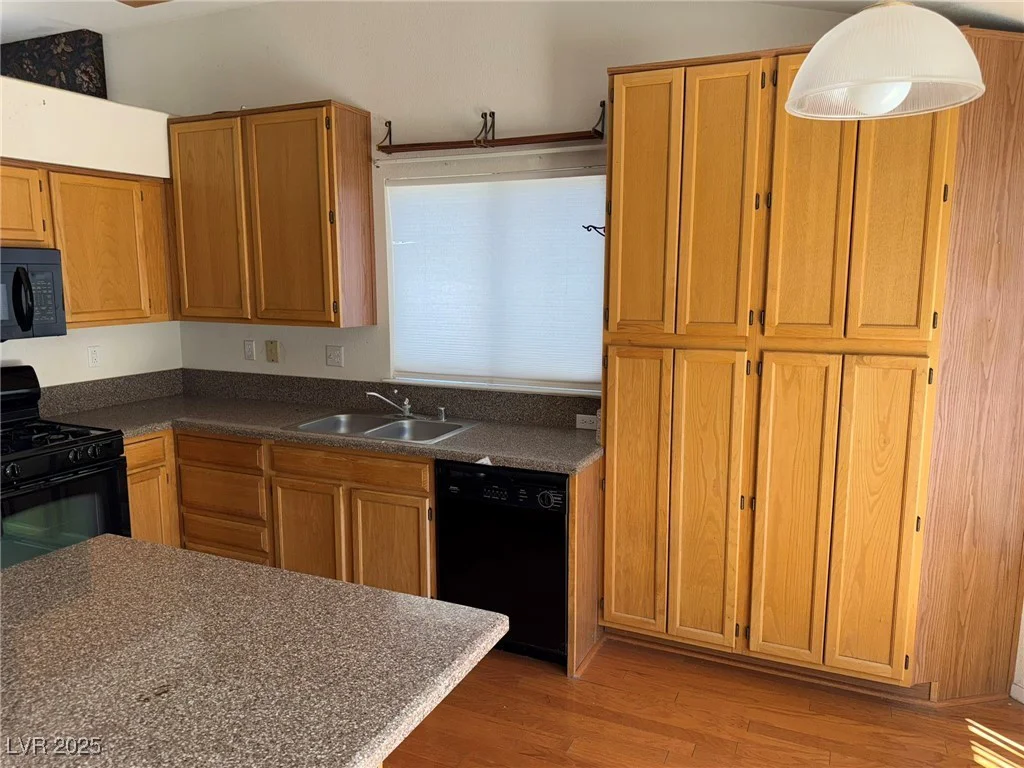 249 Prairie Rose, Henderson, NV 89015