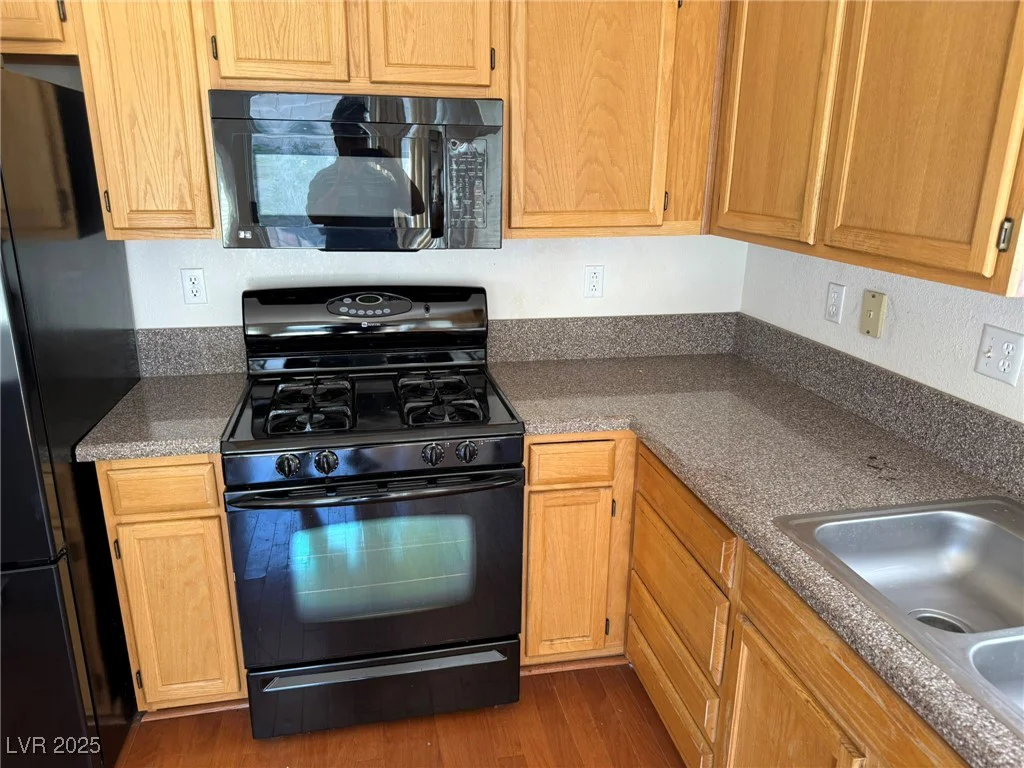 249 Prairie Rose, Henderson, NV 89015