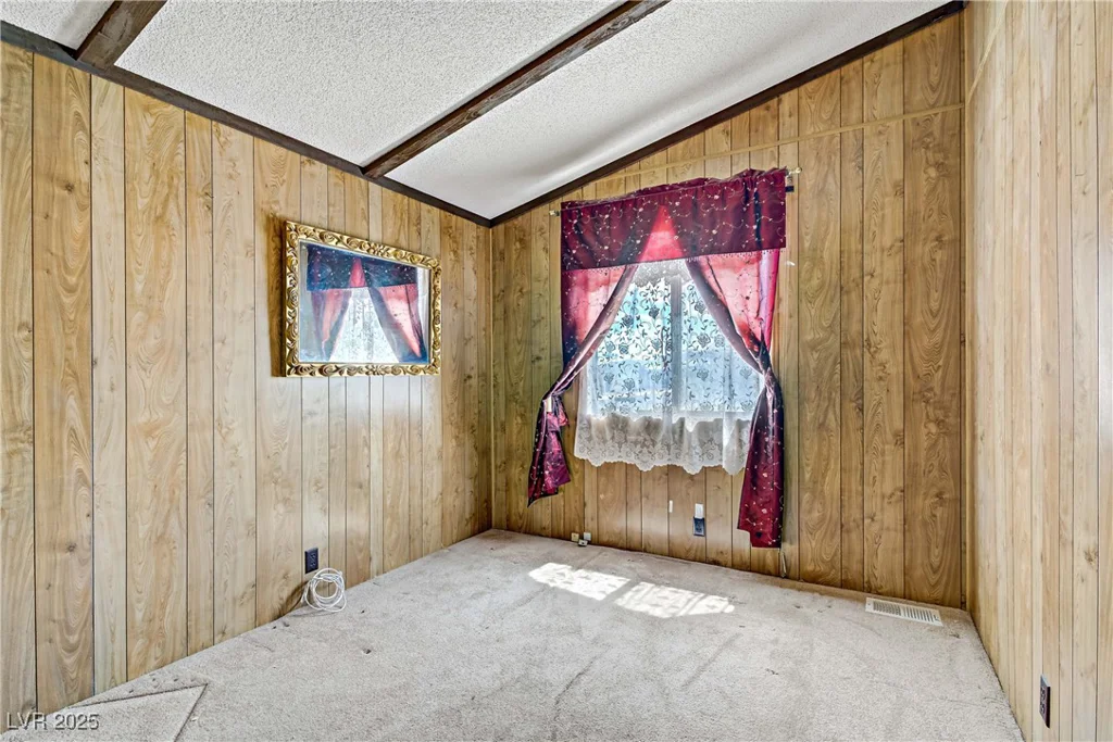 5318 Tupelo, Las Vegas, NV 89122
