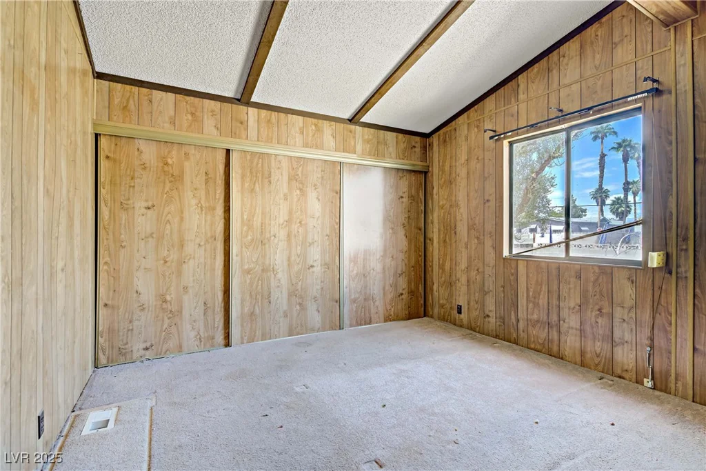 5318 Tupelo, Las Vegas, NV 89122