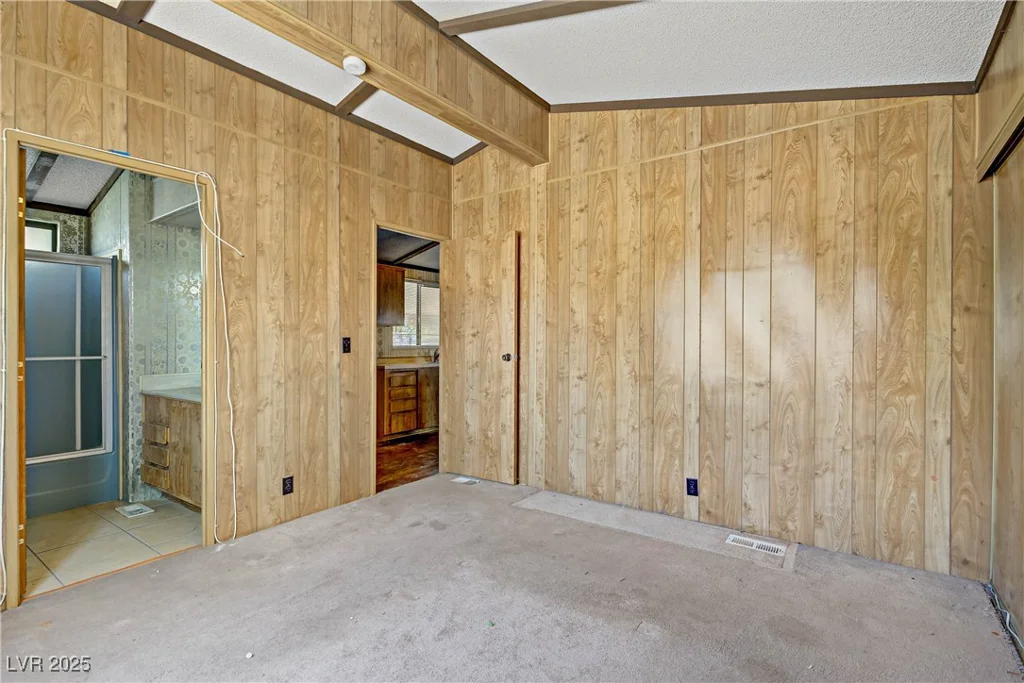 5318 Tupelo, Las Vegas, NV 89122