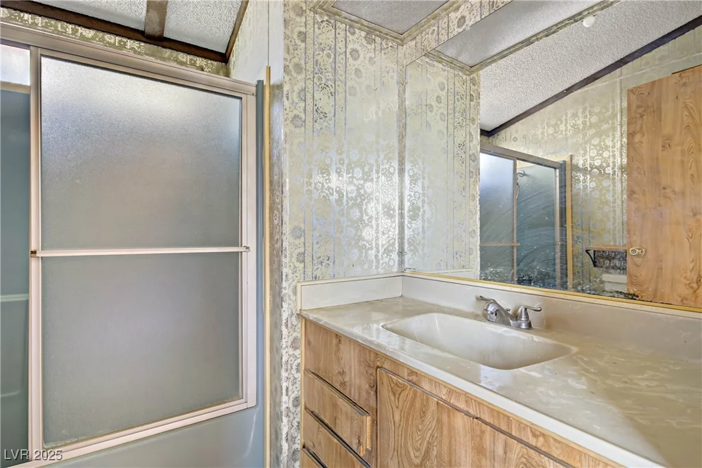 5318 Tupelo, Las Vegas, NV 89122