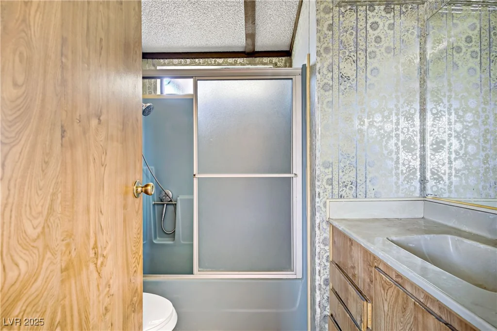 5318 Tupelo, Las Vegas, NV 89122