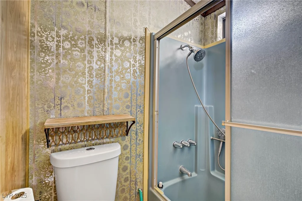 5318 Tupelo, Las Vegas, NV 89122