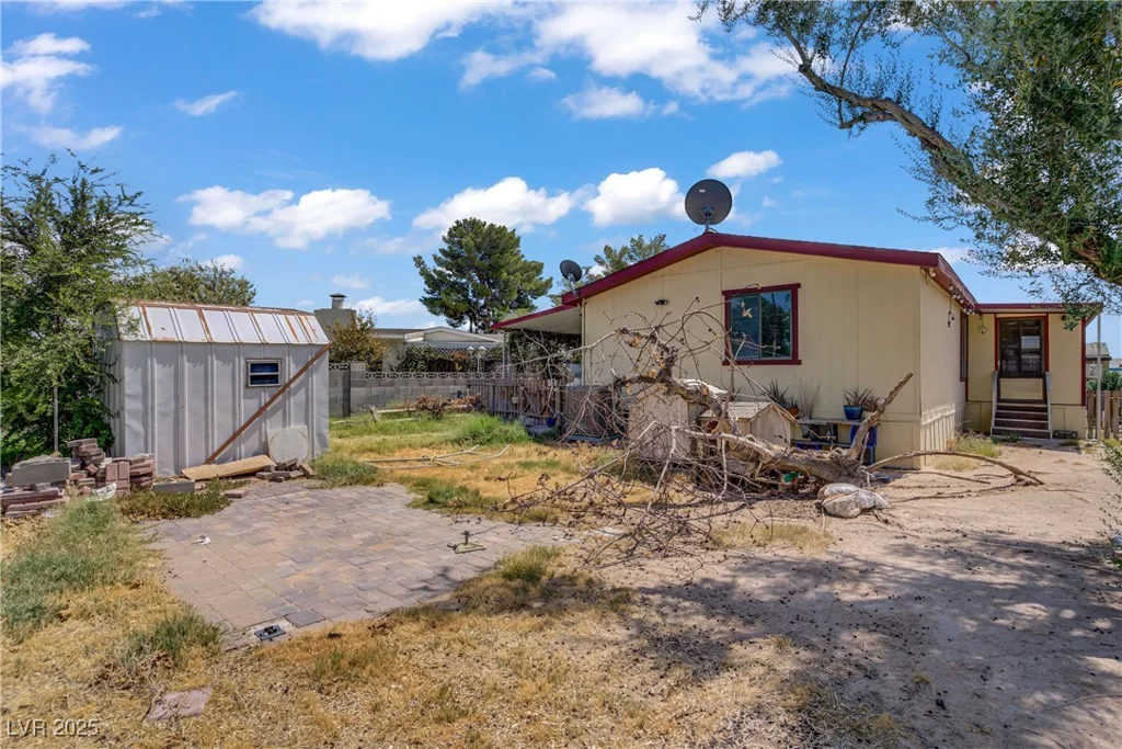 5318 Tupelo, Las Vegas, NV 89122