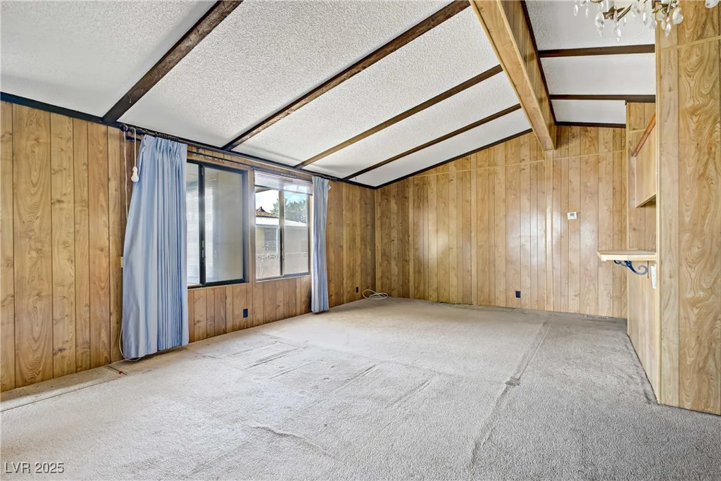 5318 Tupelo, Las Vegas, NV 89122