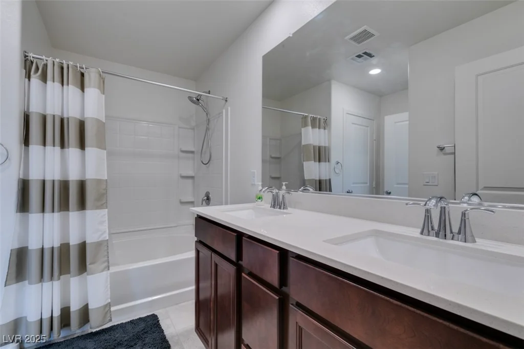 1723 Deep Valley, North Las Vegas, NV 89084