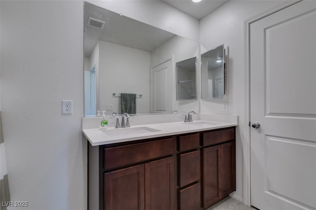 1723 Deep Valley, North Las Vegas, NV 89084